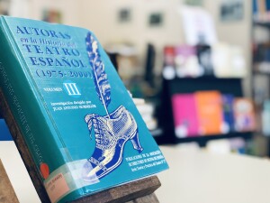 biblioteca 2
